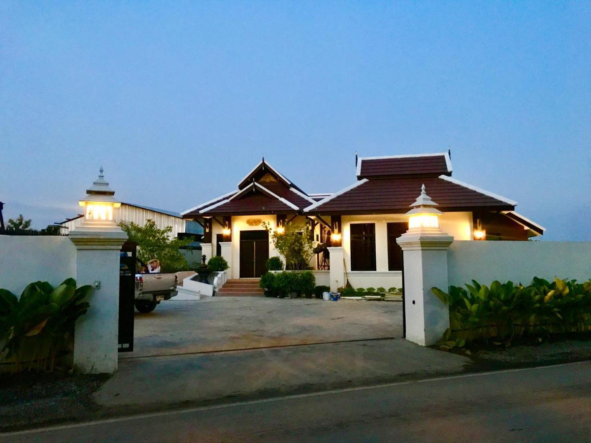 Lanna Kamin Pool Villa Airport Chiang Mai Eksteriør bilde
